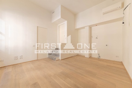 Foto Appartamento in VIA GRAN SAN BERNARDO, Milano Cenisio di 61 m²