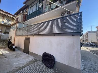 Foto Stanza in Via Ibico, Reggio di Calabria Pineta Zerbi di 60 m²