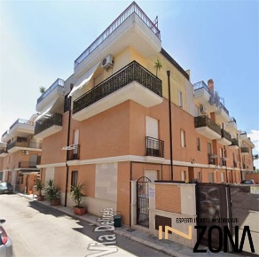 Foto Appartamento in via Deliceto, San Severo di 85 m² con 4 locali