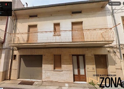 Foto Appartamento in Via Alessandro Volta, San Giovanni Rotondo di 216 m²
