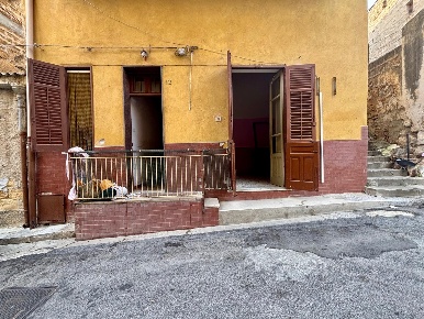 Foto Appartamento a Casteldaccia di 85 m² con 4 locali in vendita