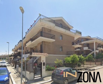 Foto Appartamento in Via Fraccacreta, Torremaggiore di 208 m² con 3 locali