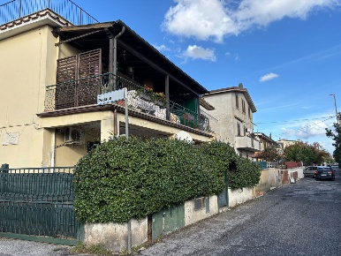 Foto Appartamento in Pedace, Roma Anagnina di 40 m² con 2 locali in affitto
