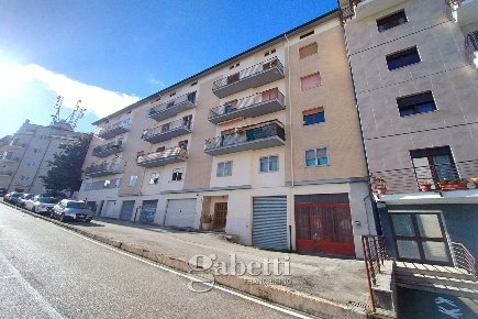 Foto Appartamento in Masciotta, Campobasso Cese di 126 m² con 5 locali