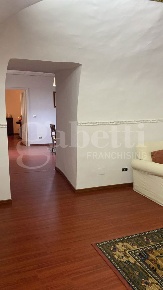 Foto Ufficio in Via G. Sanfelice 7, Aversa di 70 m² con 3 locali in affitto