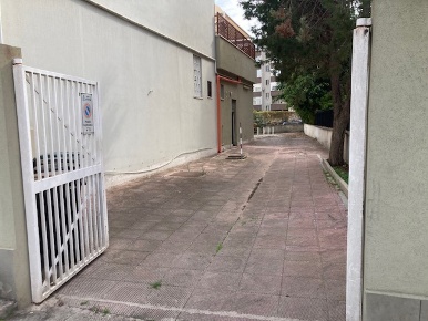 Foto Negozio in Via Villafranca 18, Brindisi Santa Chiara - Sant'Angelo