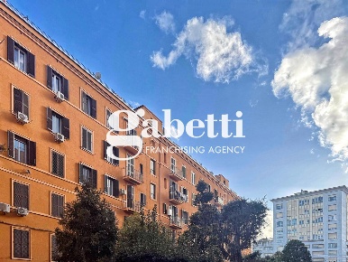 Foto Appartamento in Via PRENESTINA 42, Roma Pigneto di 101 m² con 4 locali