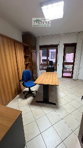 Foto Ufficio a Cagliari Bonaria di 85 m² con 3 locali in affitto