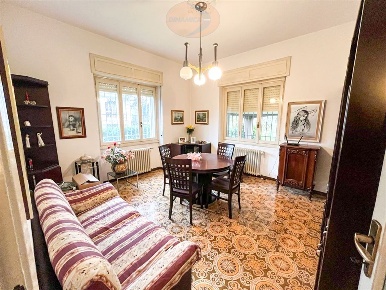 Foto Appartamento in Via Cesare Beccaria, Besana in Brianza Centro di 86 m²