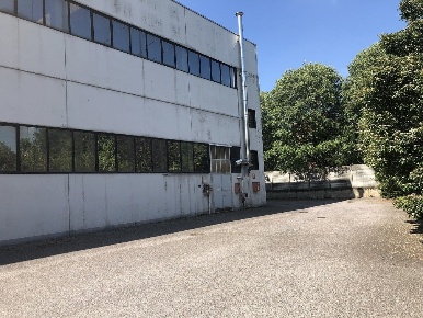 Foto Capannone industriale a Rho di 3196 m² in affitto