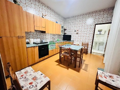 Foto Casa indipendente in Via Fratelli Bandiera, Comiso Centro di 80 m²