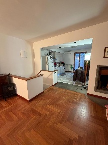 Foto Villa unifamiliare a Arcola Romito Magra di 150 m² con 5 locali