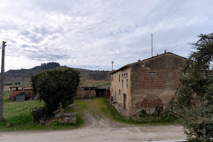 Foto Casale a Empoli Ponte a Elsa - Brusciana di 130 m² con 10 locali