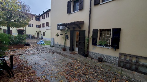 Foto Appartamento in Via Orsa Minore, Modena Portile - Paganine di 90 m²