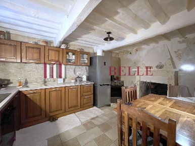 Foto Casa indipendente a Camaiore Camaiore Paese di 108 m² con 4 locali