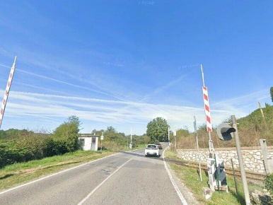 Foto Capannone industriale a Buonconvento di 545 m² in vendita