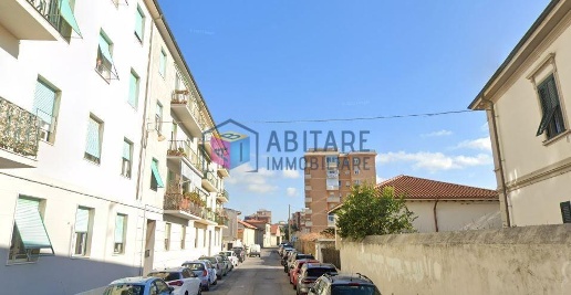 Foto Locale commerciale a Livorno Calzabigi di 38 m² con 1 locali