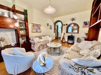 Foto Appartamento a Montaione Mura di 72 m² con 4 locali in vendita