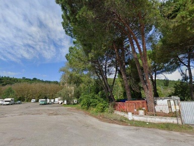 Foto Terreno residenziale a Poggibonsi Centro di 18050 m² in vendita