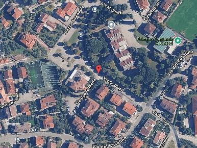 Foto Negozio a Monte San Savino Centro di 486 m² in vendita