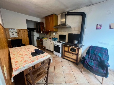 Foto Casa indipendente a Montelupo Fiorentino Centro di 210 m² con 8 locali