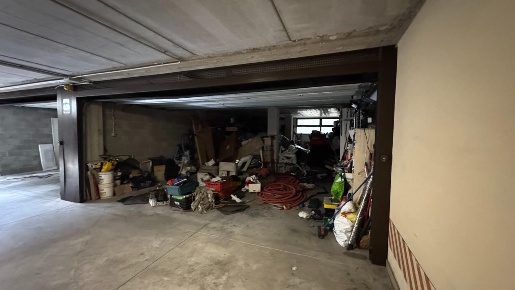 Foto Box a Sesto San Giovanni Rondò - Torretta di 53 m² con 1 locali