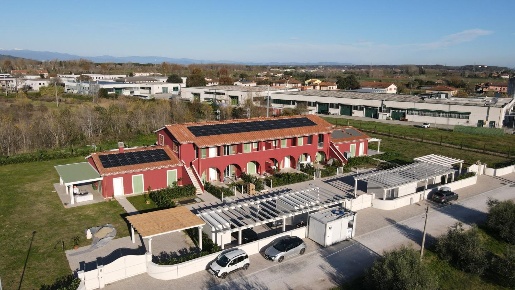 Foto Villa a schiera a Calcinaia di 120 m² con 5 locali in vendita