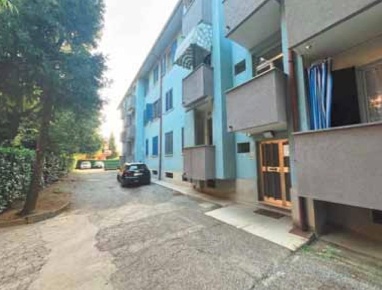 Foto Appartamento a Cassano d'Adda Centro di 84 m² con 5 locali in vendita