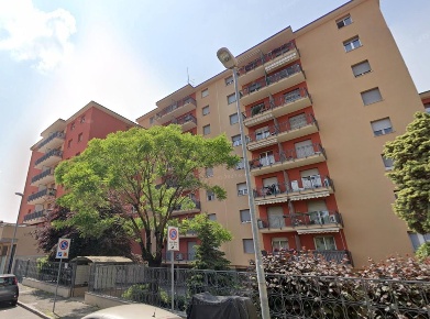 Foto Appartamento a Desio di 133 m² con 6 locali in vendita