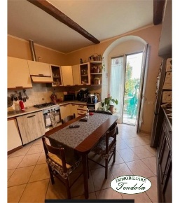 Foto Appartamento a Castelnuovo Magra Colombiera Molicciara di 68 m²