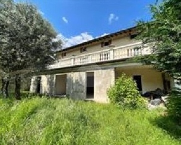 Foto Casa indipendente in Sorzana, Nuvolera Centro di 398 m² con 11 locali