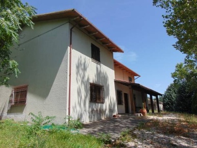 Foto Rustico in SP9 1 60030 Rosora AN, Rosora di 415 m² con 16 locali