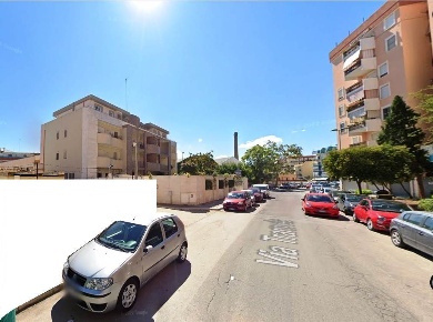 Foto Garage a Barletta Centro di 17 m² con 1 locali in vendita