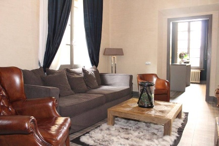 Foto Appartamento a Firenze Fortini di 130 m² con 5 locali in affitto