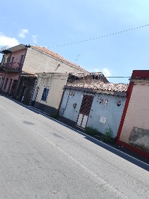 Foto Casa indipendente in Via IV Novembre 36, Zafferana Etnea Centro
