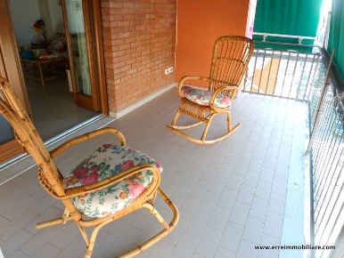 Foto Appartamento a Follonica Centro di 80 m² con 4 locali in vendita