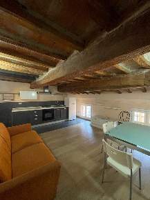 Foto Appartamento a Modena Centro Storico di 45 m² con 2 locali in affitto