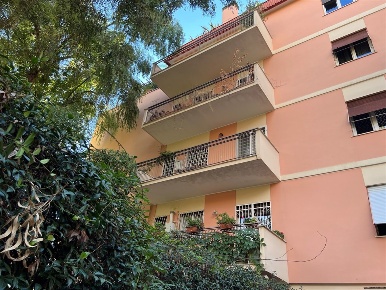 Foto Appartamento in Via Ponza, Roma Città Giardino di 75 m² con 2 locali