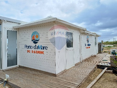 Foto Attività commerciale in Viale lido, Pachino Marzameni di 100 m²