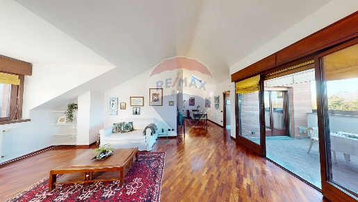 Foto Appartamento in via Primo Maggio, Segrate Segrate Centro di 110 m²