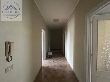 Foto Appartamento a Liveri di 150 m² con 3 locali in affitto