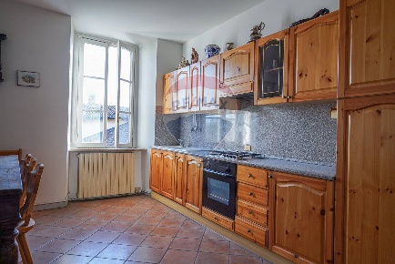 Foto Appartamento in Via Casavoglio, Barzana di 126 m² con 3 locali