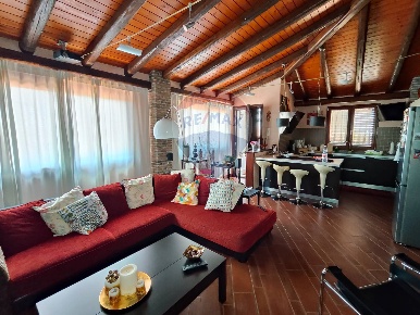 Foto Villa singola in Via Poggio del Lupo, Misterbianco di 76 m² in vendita