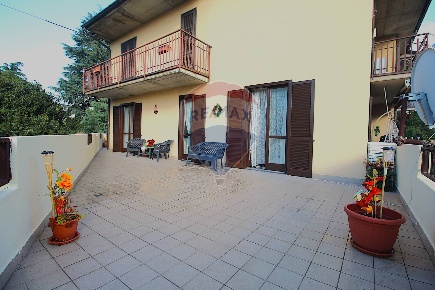 Foto Appartamento a Robbiate di 105 m² con 3 locali in vendita