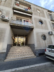 Foto Appartamento in via Francesco Spadaro, Caltagirone Centro di 141 m²