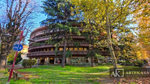 Foto Appartamento in Rotonda Massimo D'Azeglio, Novara Centro Storico