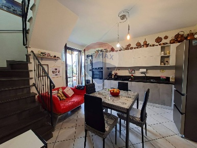 Foto Appartamento in Pablo neruda, Montevarchi Levane di 90 m² con 4 locali