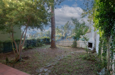 Foto Appartamento in Via Oleandri, Varazze Sant'Ambrogio di 66 m²