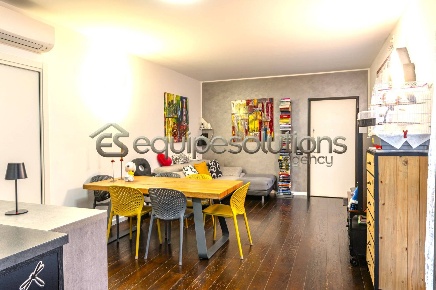 Foto Appartamento in Via Volta, Torre Boldone Centro di 90 m² con 3 locali