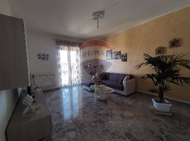 Foto Appartamento a Laterza di 105 m² con 5 locali in vendita